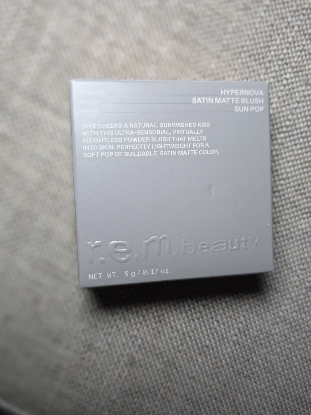 R.E.M. Beauty Satin Matte Blush - Sun Pop